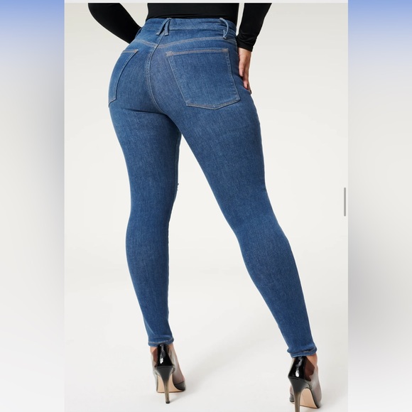 NWT Good American Always Fits Good Leg Jeans - 14-18 - Picture 3 of 8